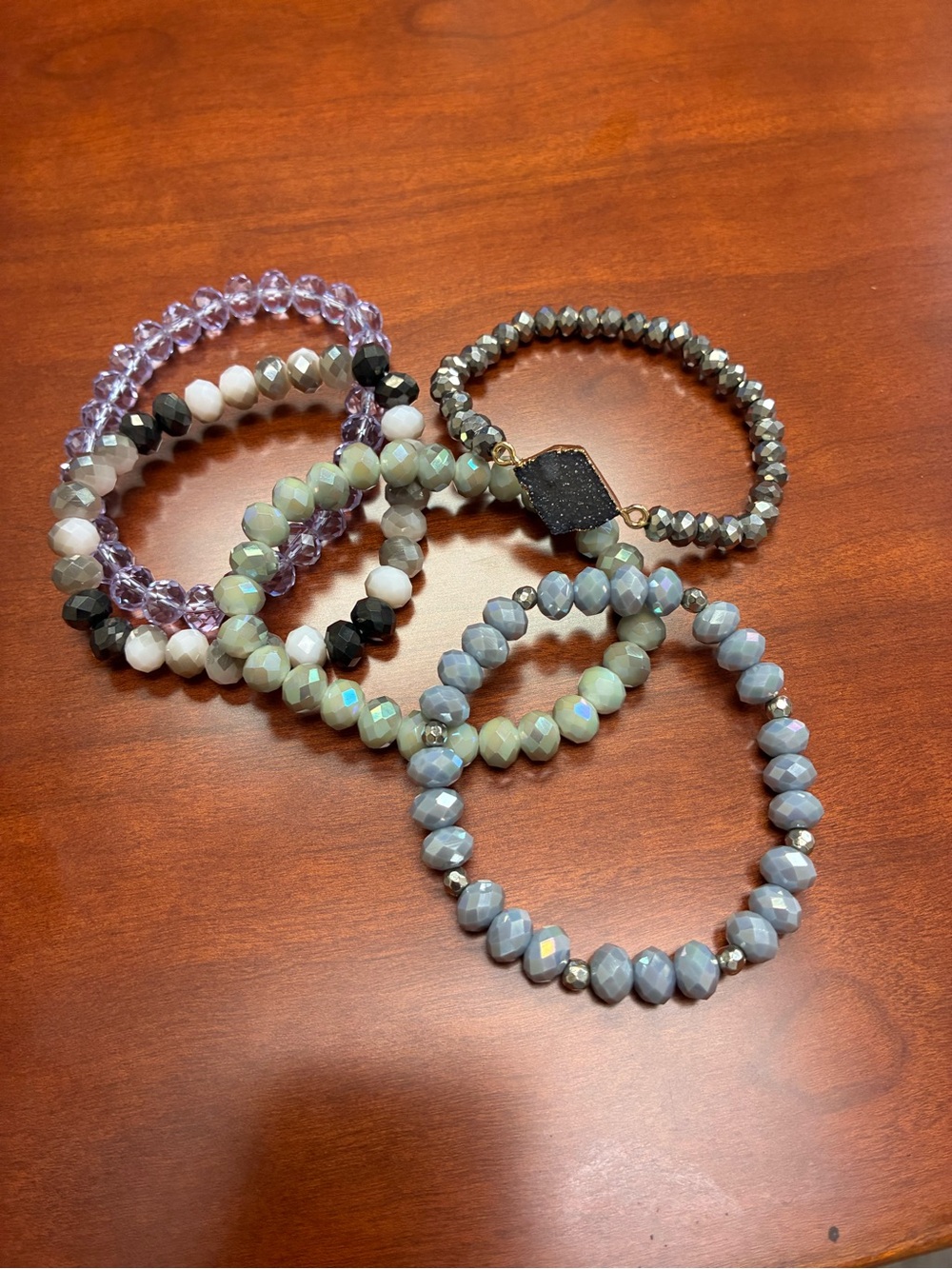 Bundle of 5 bead stretch bracelets